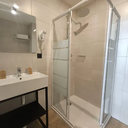 Отель D'ostende Ницца