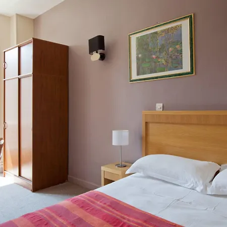 Hotell D'ostende 2*