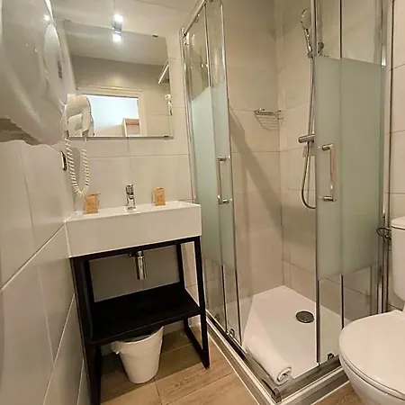 Hotel D'ostende Nice